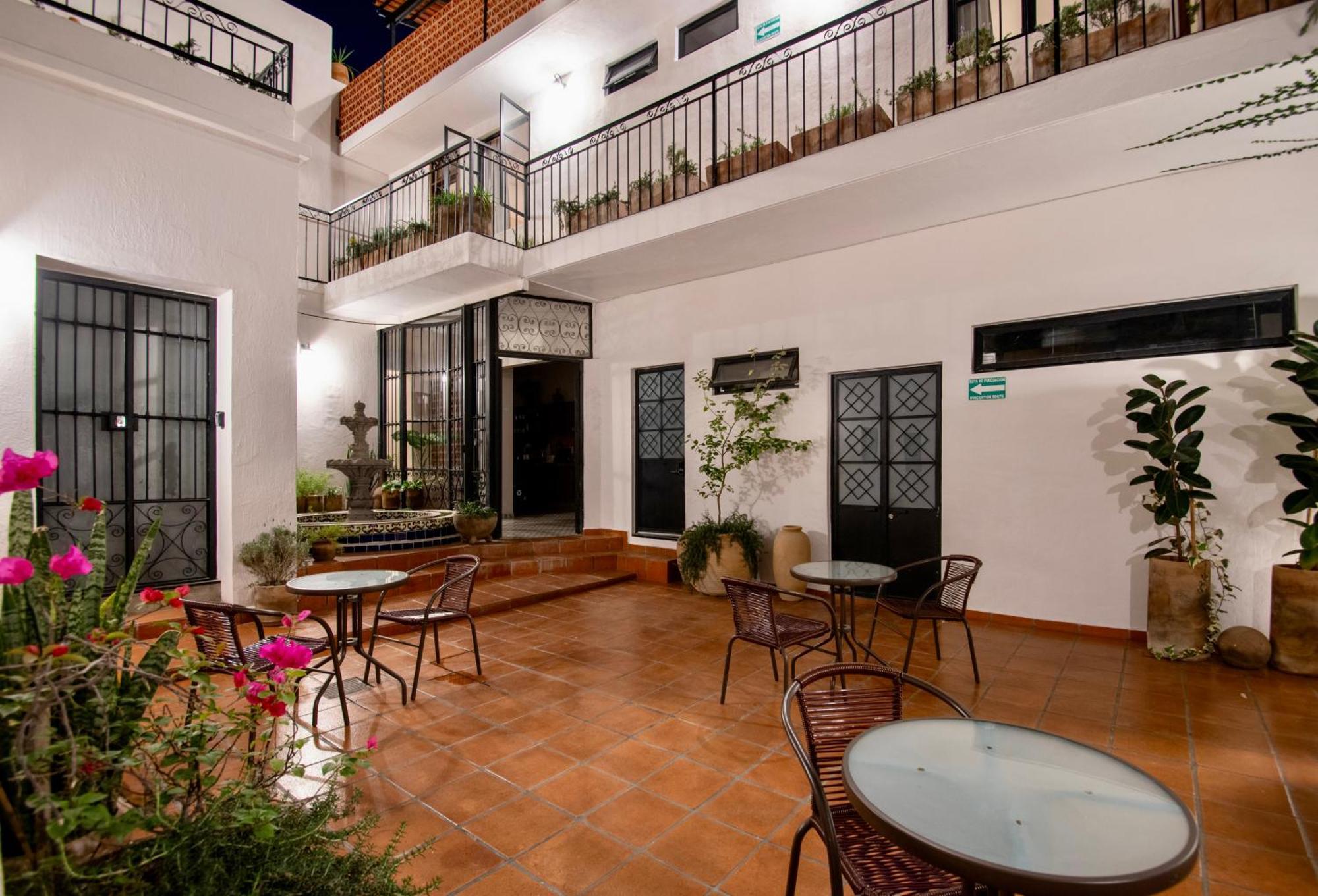 Casa Irake Hotel Guadalajara Exterior foto